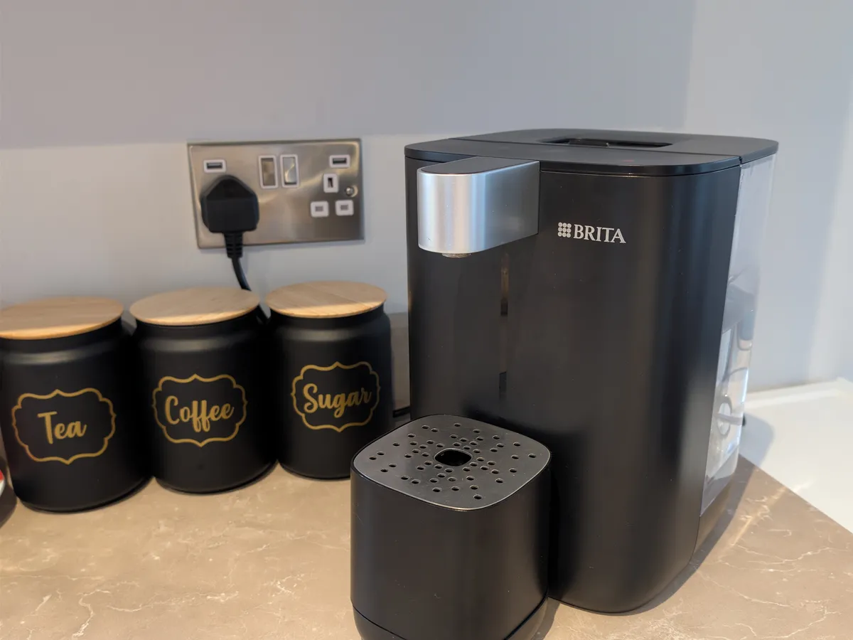 BRITA YOURCE Hot & Ambient Filtered Water Dispenser thumbnail 4